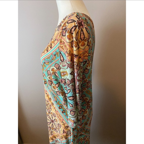 Shelby & Palmer print long sleeve dress - Picture 5 of 6